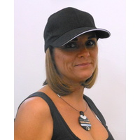 Casual Cap w/Highlighted Brown Hair