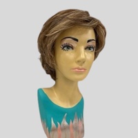 Taylor Layered Light Copper Highlighted Medium/Short Wig