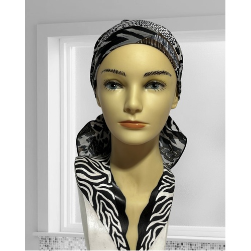 BEAUTIFUL SOFT FITTED SCARF/TURBAN IN AFRICA PRINT