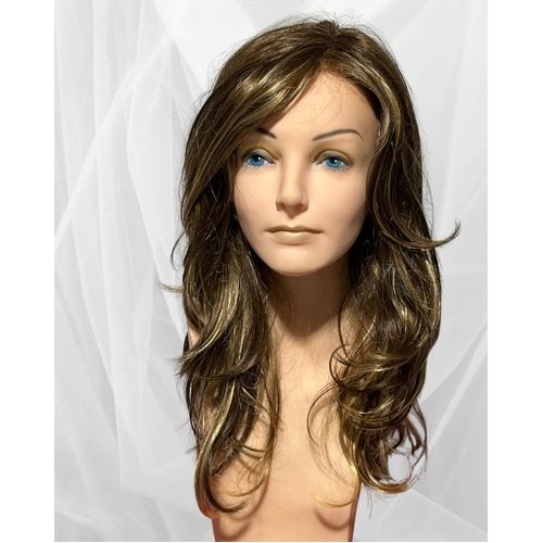 Petite Tara Long Lace Front Layered Waves Wig Highlighted Medium Brown