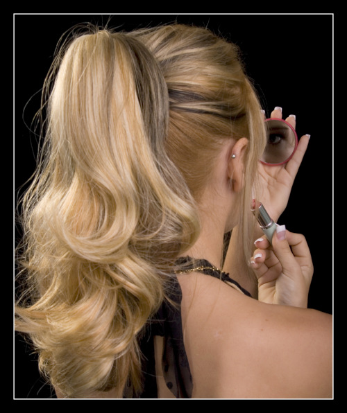 HAIRPIECES & EXTENSIONS